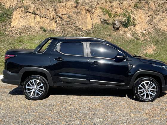FIAT STRADA 1.3 FIREFLY FLEX VOLCANO CD MANUAL FIAT STRADA 1.3 FIREFLY FLEX VOLCANO CD MANUAL